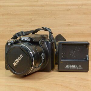 Nikon Coolpix P90 Digital Camera / 12.1 MP / 24x Optical Zoom / Black